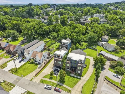 2702B Bronte Avenue Nashville TN 37216