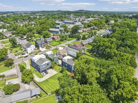 2702B Bronte Avenue Nashville TN 37216