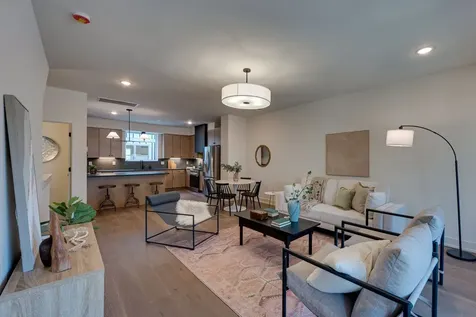 975 Dozier Place Nashville TN 37216