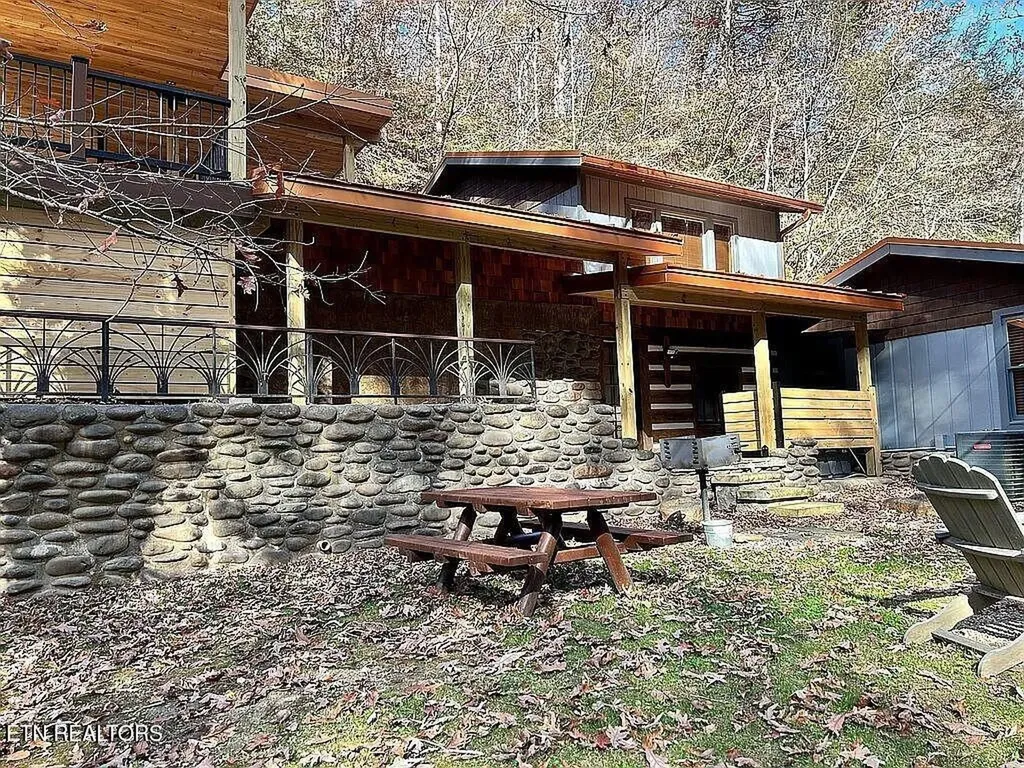 269 Huskey Grove Road Sevierville TN 37876