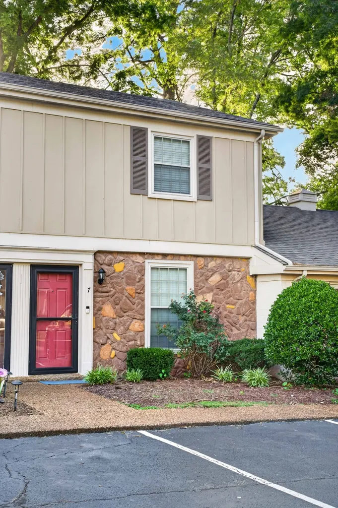 1011 Murfreesboro Road Franklin TN 37064