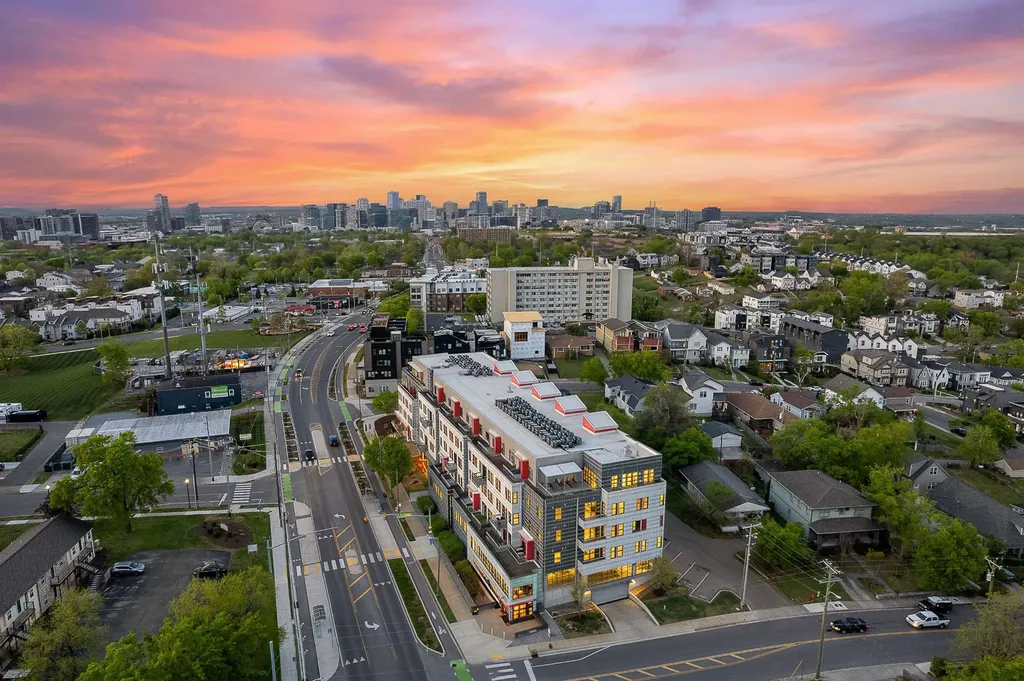 1900 12th Ave, S Nashville TN 37203