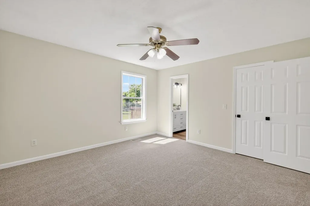 504 Bloomfield Court La Vergne TN 37086