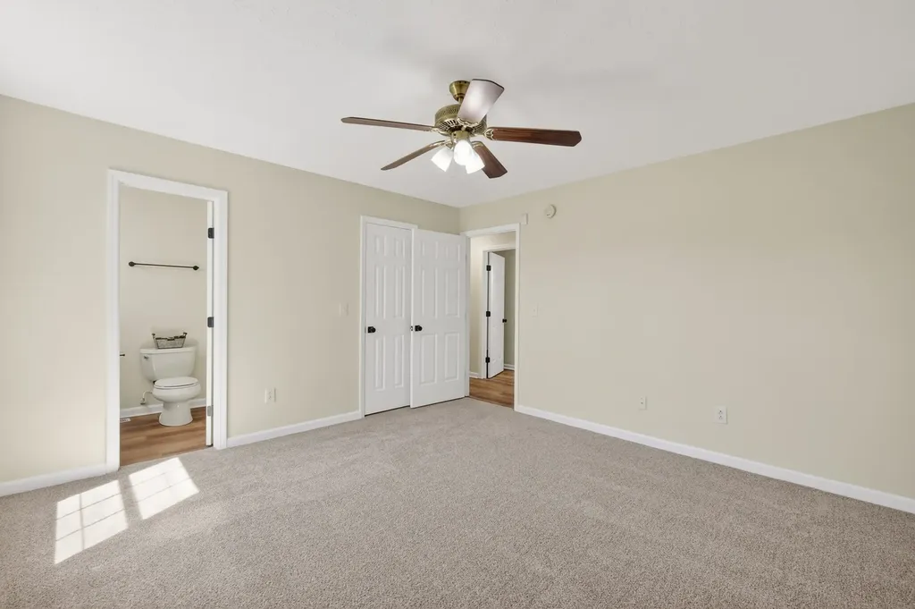 504 Bloomfield Court La Vergne TN 37086