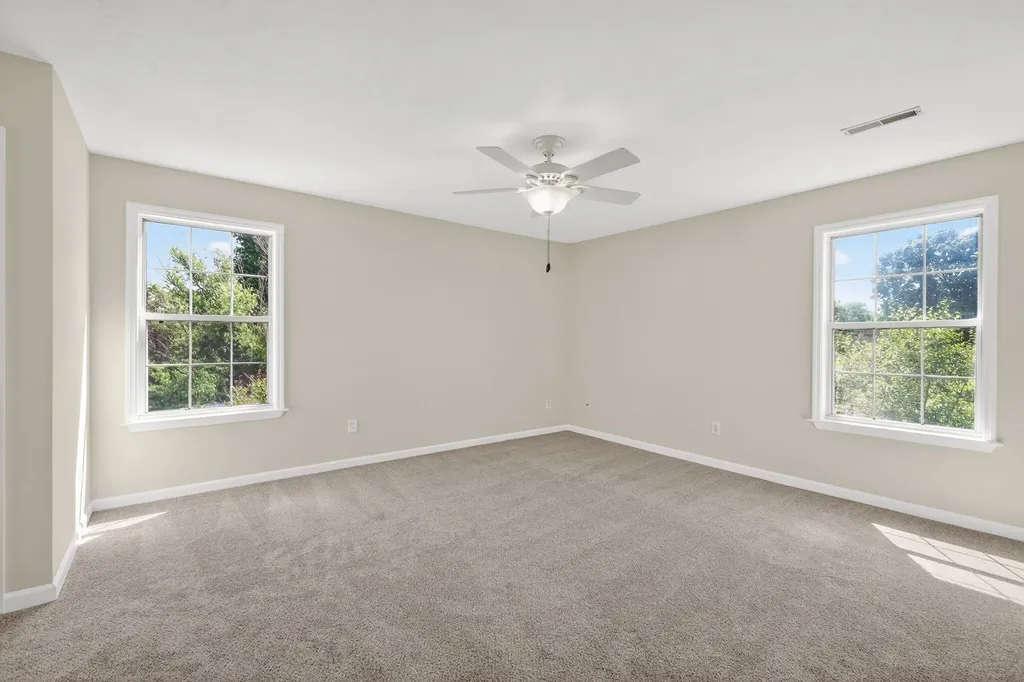504 Bloomfield Court La Vergne TN 37086