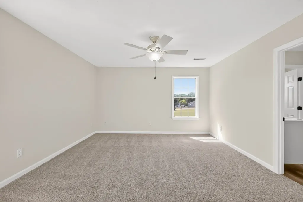504 Bloomfield Court La Vergne TN 37086