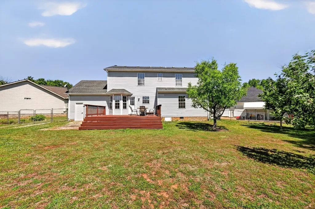 504 Bloomfield Court La Vergne TN 37086