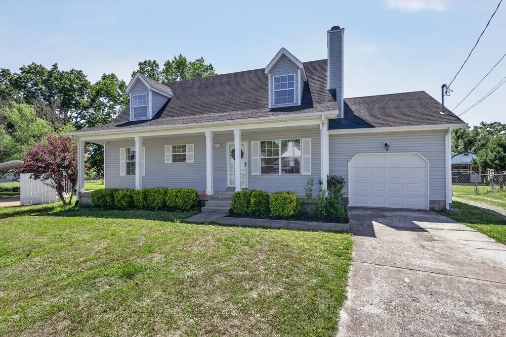 504 Bloomfield Court La Vergne TN 37086