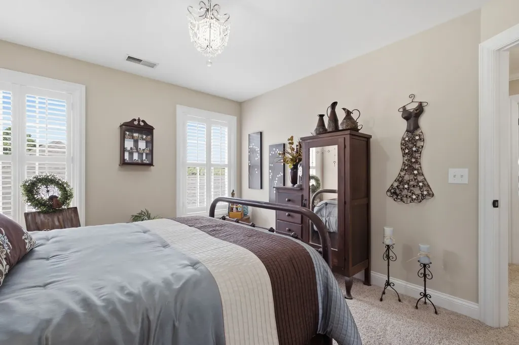 113 N Country Club Drive Hendersonville TN 37075