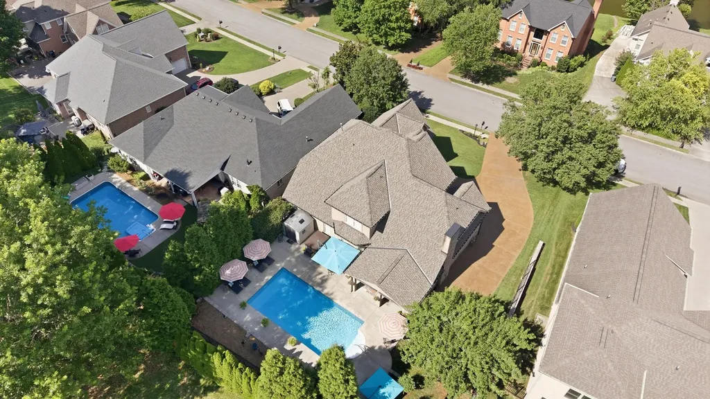 113 N Country Club Drive Hendersonville TN 37075