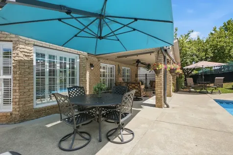 113 N Country Club Drive Hendersonville TN 37075