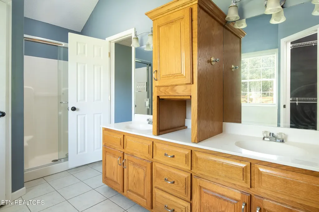 265 Pecan Circle Corryton TN 37721
