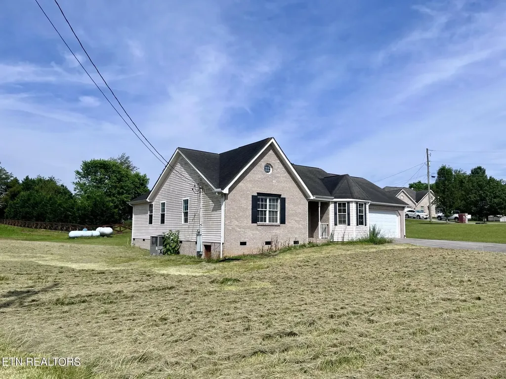 265 Pecan Circle Corryton TN 37721