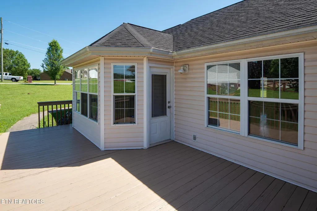 265 Pecan Circle Corryton TN 37721