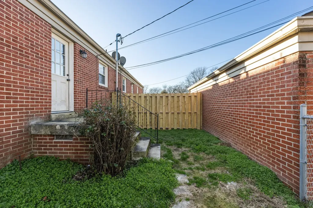 1102 Hiwassee Drive Columbia TN 38401