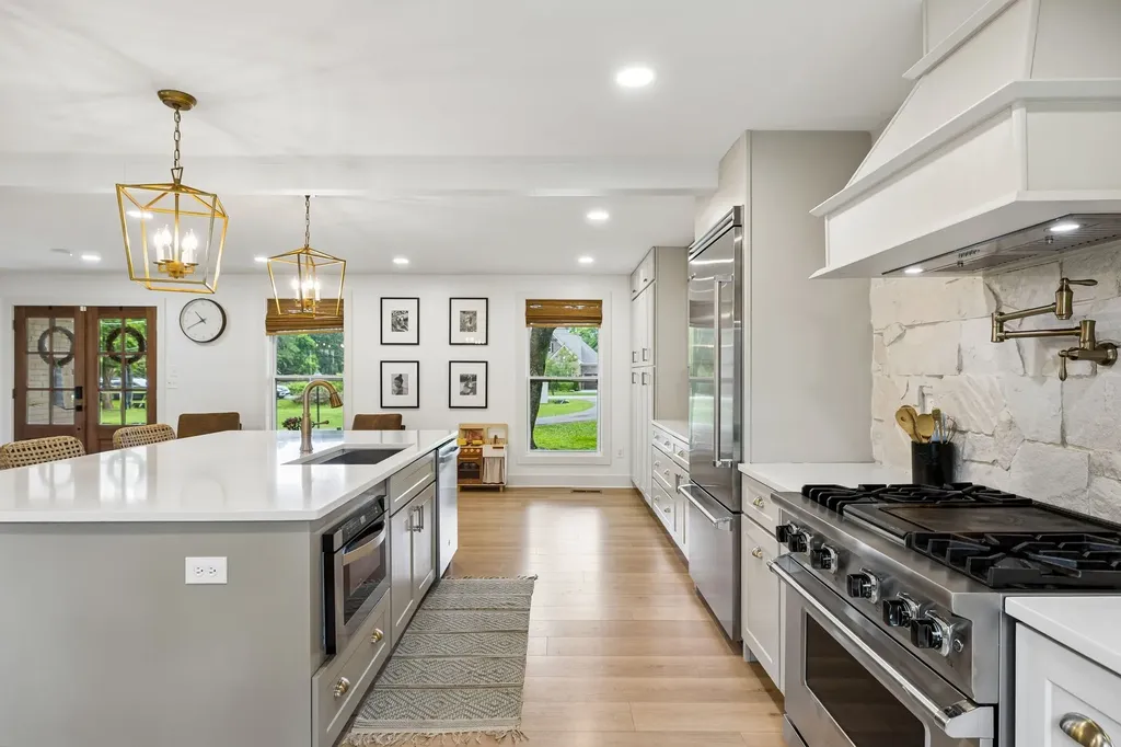 8013 Wikle Road, E Brentwood TN 37027