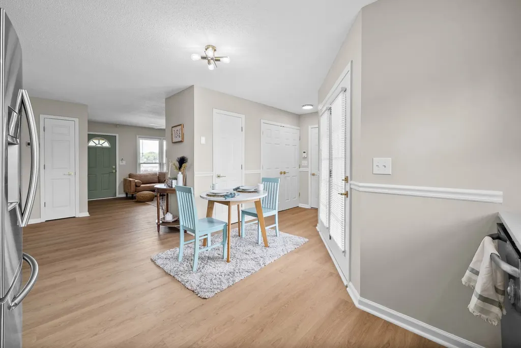 1874 Crestmont Court Clarksville TN 37042