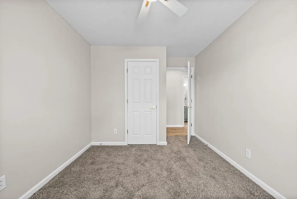 1874 Crestmont Court Clarksville TN 37042