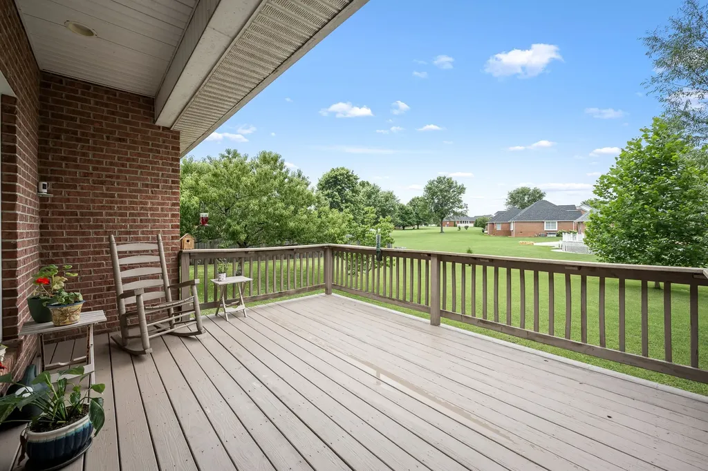 407 Ovoca Lake Road Tullahoma TN 37388