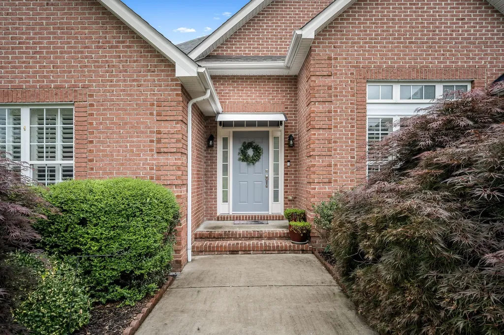 407 Ovoca Lake Road Tullahoma TN 37388