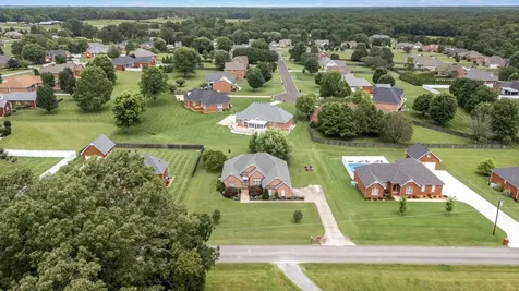 407 Ovoca Lake Road Tullahoma TN 37388