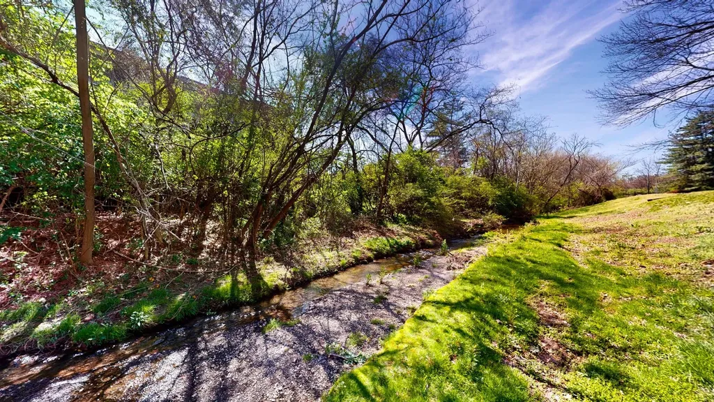 426 Westfield Drive Nashville TN 37221