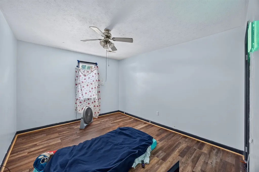 11279 Nashville Highway Baxter TN 38544