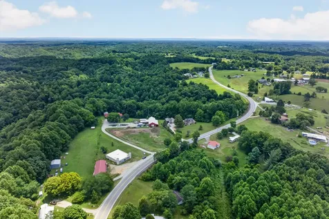 11279 Nashville Highway Baxter TN 38544