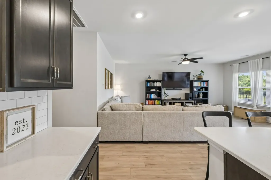2073 Creekland View Boulevard Nashville TN 37207