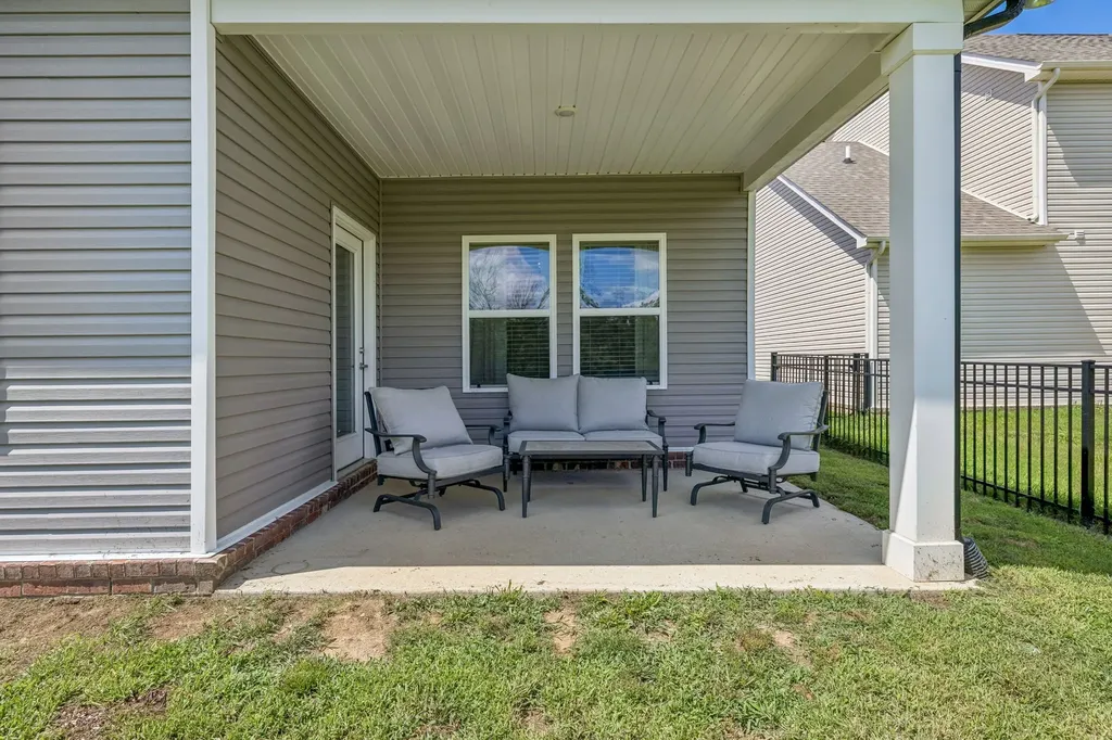 2073 Creekland View Boulevard Nashville TN 37207