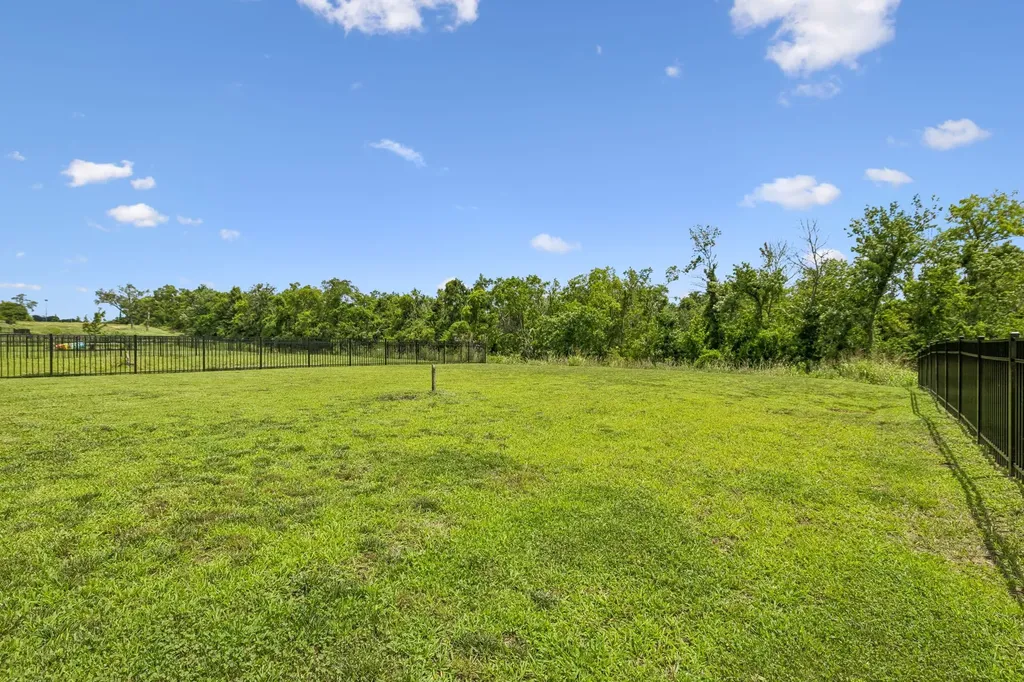 2073 Creekland View Boulevard Nashville TN 37207