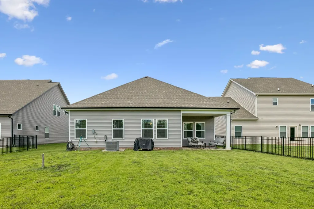 2073 Creekland View Boulevard Nashville TN 37207