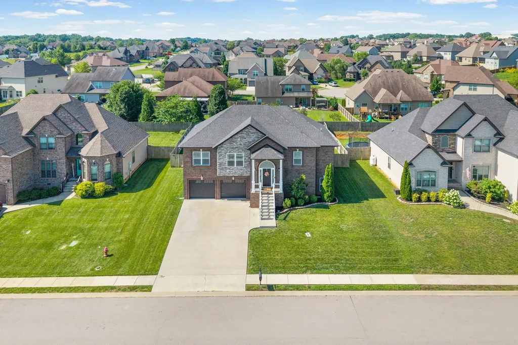 316 Piedmont Place Clarksville TN 37043