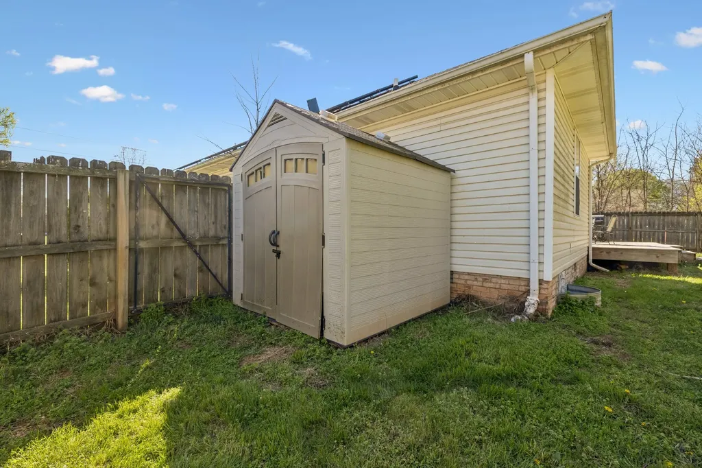 3843 Marla Circle Clarksville TN 37042