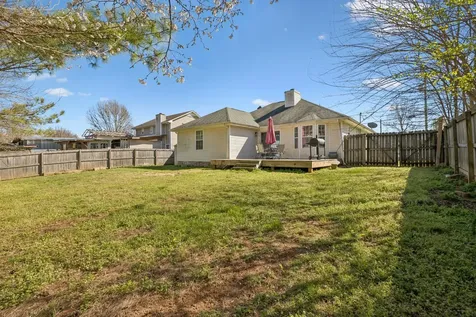 3843 Marla Circle Clarksville TN 37042