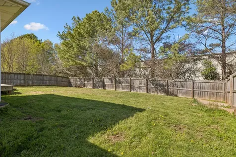 3843 Marla Circle Clarksville TN 37042