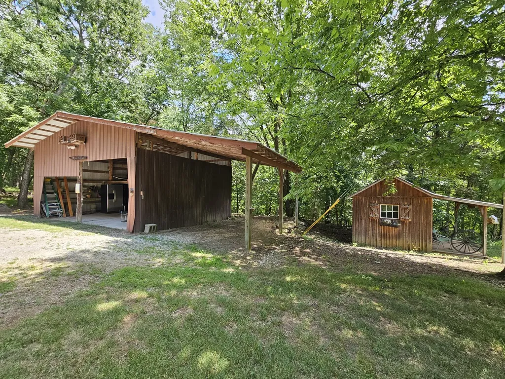 294 Lakeside Drive Carthage TN 37030
