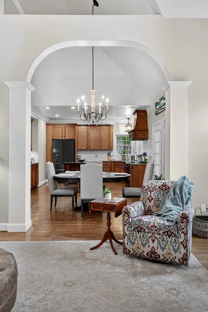 108 Eighteen Grand Place Cookeville TN 38506