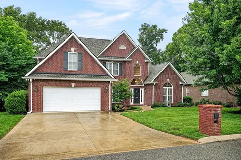 108 Eighteen Grand Place Cookeville TN 38506