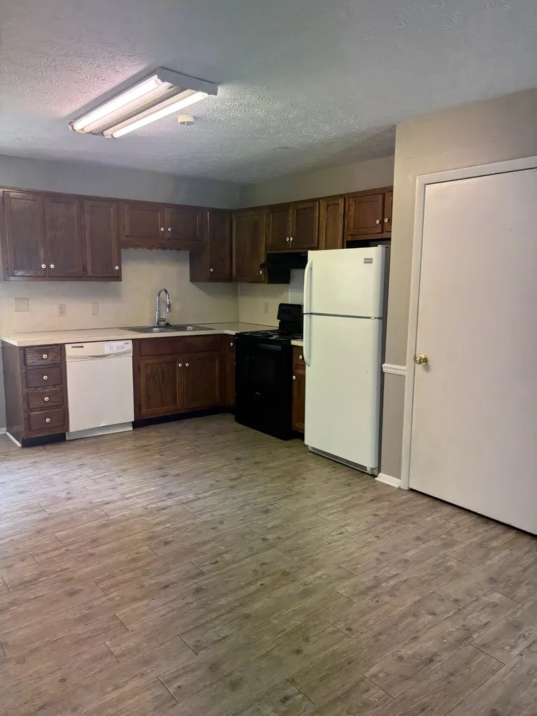 155 E Jere Whitson Road Cookeville TN 38501