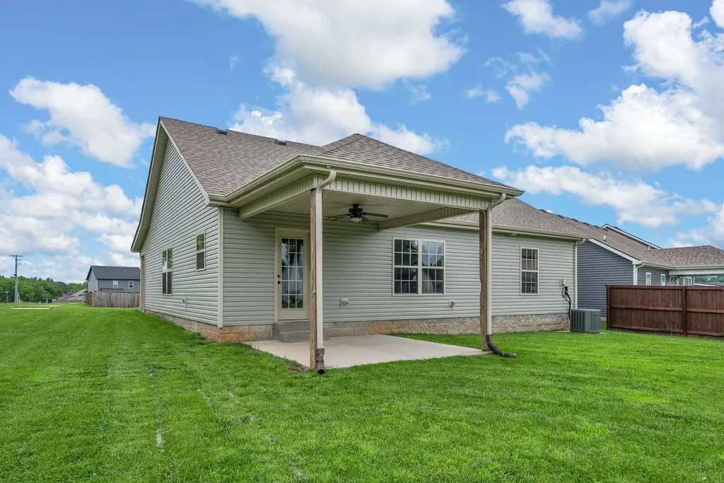 401 Irish Hills Drive Clarksville TN 37042