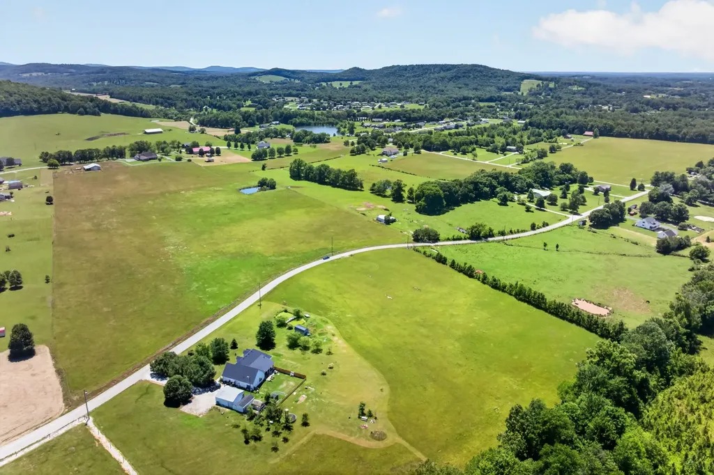 301 Rolling Meadows Lane Rickman TN 38580