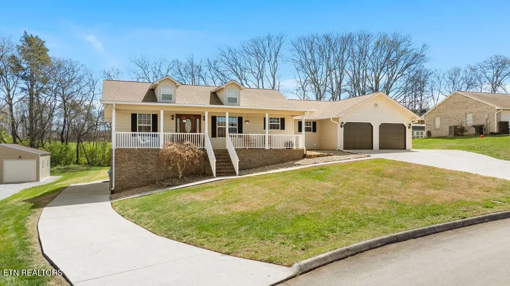 1432 John Sparks Drive Friendsville TN 37737