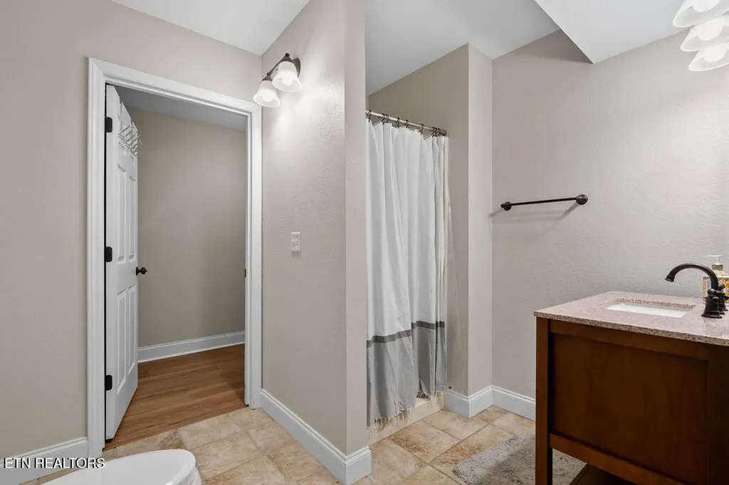 1432 John Sparks Drive Friendsville TN 37737