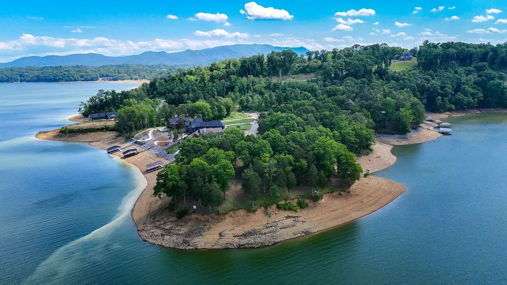 122 Ridge Point Trail Dandridge TN 37725
