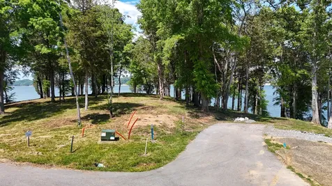 122 Ridge Point Trail Dandridge TN 37725