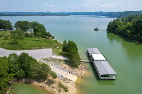 122 Ridge Point Trail Dandridge TN 37725