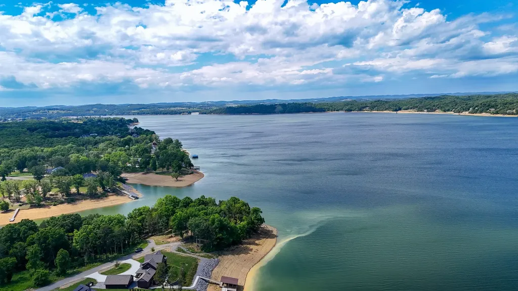 123 Ridge Point Trail Dandridge TN 37725