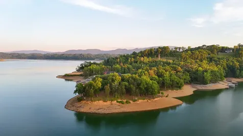 123 Ridge Point Trail Dandridge TN 37725
