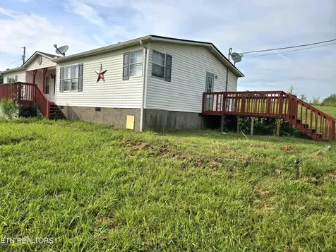 546 Old Stage Road Dandridge TN 37725
